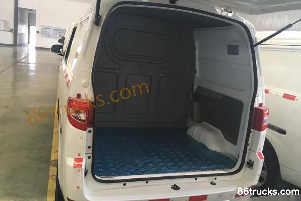 Baoqi Jinqi single row basic type 2.1T 4.18m pure electric enclosed van 35.4kWh Chassis (2) | 86Trucks