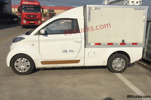 Baoqi Shuaiqi 1.63T 1.59m cabine simple micro camion fourgon électrique pur 4X2(6 roues) Extérieur (3) | 86Trucks