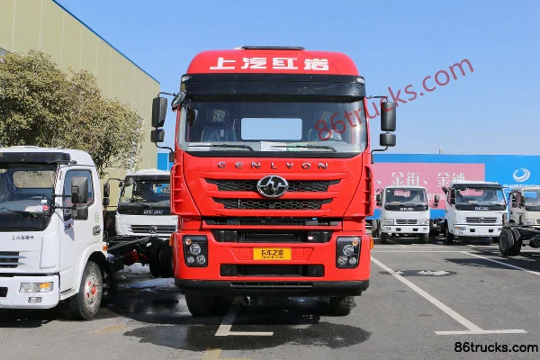 SAIC Hongyan Genlyon M500 390hp 8X4(12 wheels) Powder Material Transport Truck Exterior (2) | 86Trucks