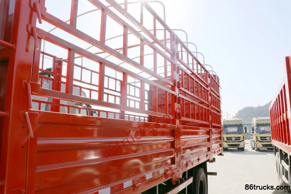 Dongfeng Commercial Vehicle Tianjin Medium Truck 160 hp 4X2(6 wheels) 6.75m Cage Cargo Truck Chassis (1) | 86Trucks