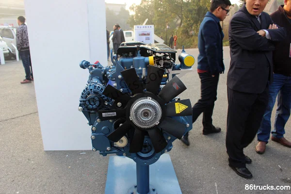 Weichai WP3.7Q140E50 140 ch 3,7 L China V moteur diesel Extérieur (2) | 86Trucks