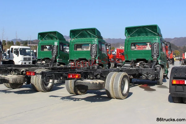 Dongfeng Commercial Vehicle Tianjin camion moyen 180 ch 4X2(6 roues) camion porteur à ridelles 6,2 m Extérieur (3) | 86Trucks