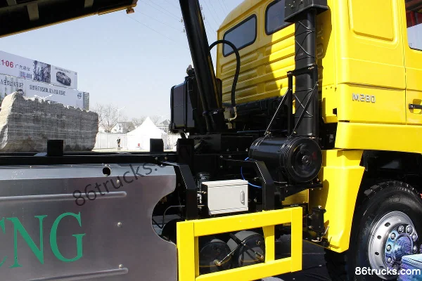 Sinotruk Yuanwei camion lourd 280 ch 6X4(10 roues) camion benne CNG 6 m Châssis (2) | 86Trucks