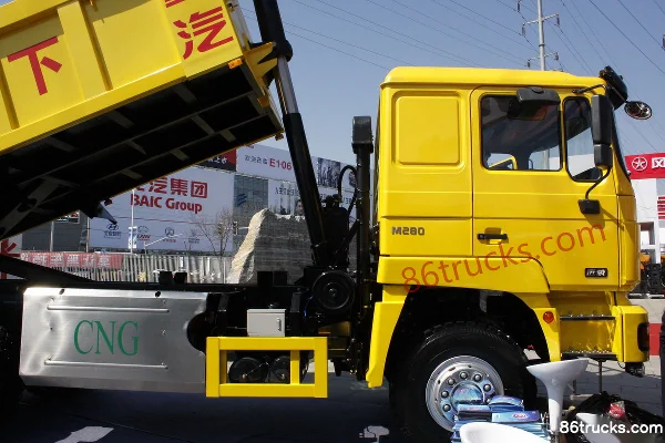 Sinotruk Yuanwei camion lourd 280 ch 6X4(10 roues) camion benne CNG 6 m Extérieur (3) | 86Trucks