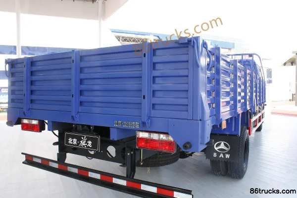 Beijing Qilong Medium Truck 136 hp 4X2(6 wheels) 6.2m Sideboard Cargo Truck Body (2) | 86Trucks