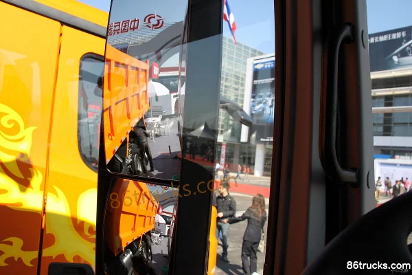 Beiben V3 Heavy Truck 375 hp 6X4(10 wheels) Tractor Truck Cab (1) | 86Trucks