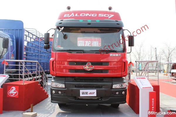 Dongfeng Liuqi Balong 507 heavy truck 375 hp 6X4(10 wheels) tractor truck Exterior (3) | 86Trucks
