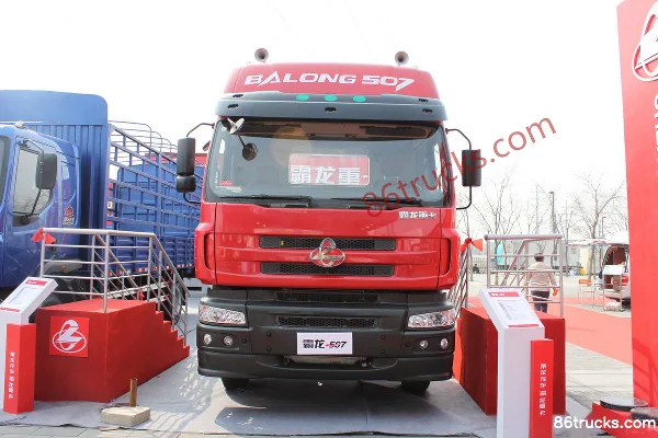 Dongfeng Liuqi Balong 507 heavy truck 375 hp 6X4(10 wheels) tractor truck Exterior (2) | 86Trucks