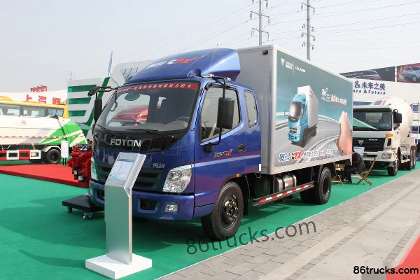 Foton Aoling CTX 154hp 4X2(6 wheels) 4.8m semi-row van cargo truck Exterior (3) | 86Trucks