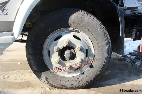 Feidi D3 Series 116hp 4X2(6 wheels) 1.5m³ Concrete Mixer Truck Chassis (3) | 86Trucks