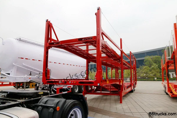 Dongfeng Liuqi Chenglong T5 heavy truck 270hp 4X2(6 wheels) vehicle transport long-nose tractor truck Body (1) | 86Trucks