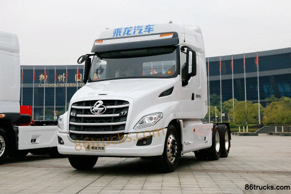 Dongfeng Liuqi Chenglong T7 Heavy Truck 550 hp 6X4(10 wheels) Long-Nose Tractor Truck Exterior (3) | 86Trucks