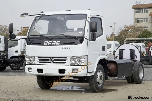 Dongfeng 114 hp 4X2(6 wheels) 4.15m CNG single-row flatbed light truck Exterior (3) | 86Trucks