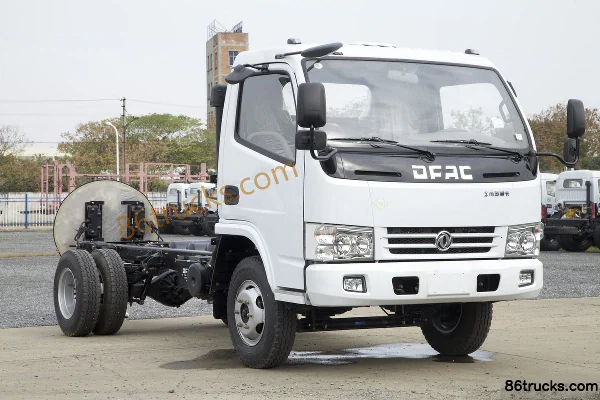 Dongfeng 114 hp 4X2(6 wheels) 4.15m CNG single-row flatbed light truck Exterior
