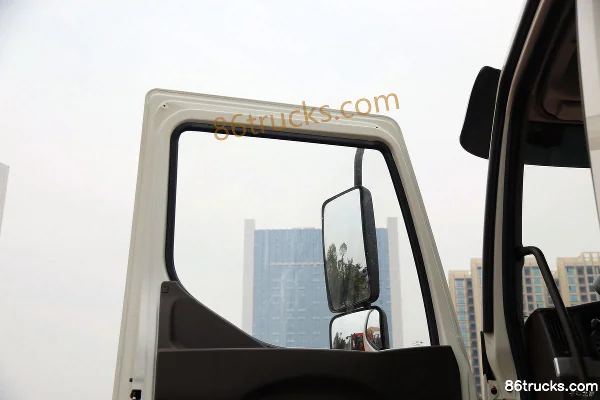 Dongfeng Liuqi Chenglong H5 310hp 6X4(10 wheels) 5.4m dump truck Cab (2) | 86Trucks