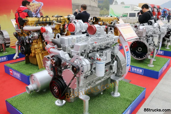 Yuchai YC6JA240-50 240hp 6.87L China V Diesel Engine Exterior (2) | 86Trucks