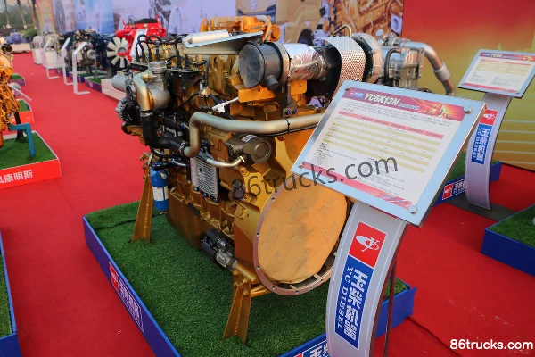 Yuchai YC6K1338N-50 380 hp 13L China V Natural Gas Engine Exterior (3) | 86Trucks