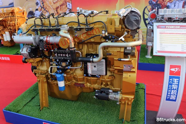 Yuchai YC6K1338N-50 380 hp 13L China V Natural Gas Engine Exterior (2) | 86Trucks