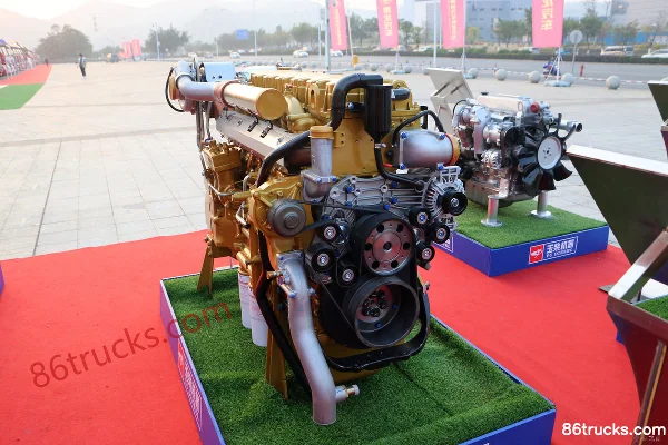 United Power YC6K1352-50 520 ch 13L China V moteur diesel Extérieur (3) | 86Trucks