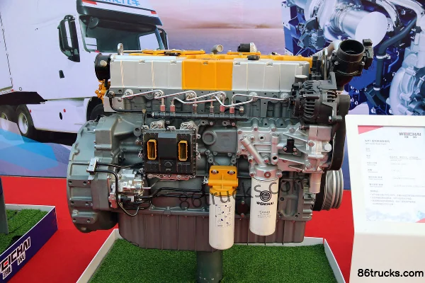 Weichai WP7.300E55 300 hp 7.5L China V Diesel Engine Exterior (2) | 86Trucks