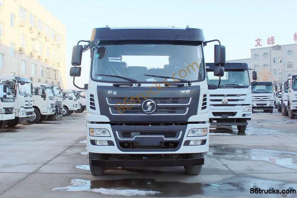 SHACMAN Commercial Vehicle Xuande X6 300hp 8X4(12 wheels) 7.4m³ Concrete Mixer Truck Exterior