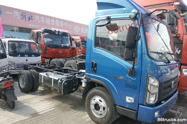 Shenyang Jinbei Jinbei Yunying Light Truck Cargo Trucks