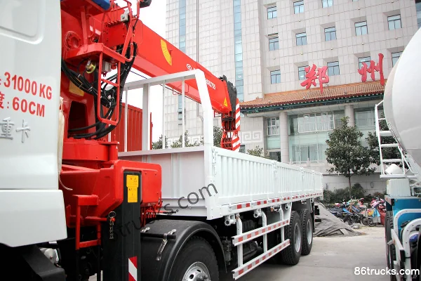 Hualing Heavy Truck 345 hp 8X4(12 wheels) 8 m Truck-Mounted Crane Body (1) | 86Trucks