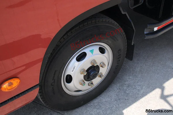 Foton Ollin CTX 131hp 4X2(6 wheels) 4.165m Single Row Van Light Truck Chassis (3) | 86Trucks