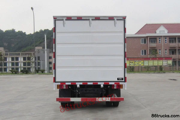 Sinotruk Haoman H3 129 hp 4X2(6 wheels) 4.2m single-row van mobile shop truck Exterior (2) | 86Trucks