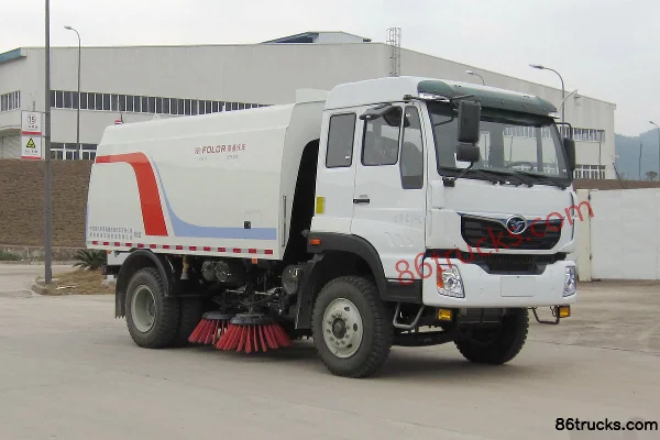 Sinotruk Sinotruk H5 near-heavy truck sweeper truck