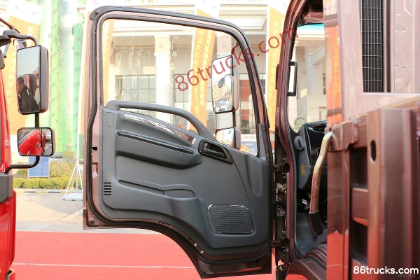 Tangjun Ouling K7 Series 170hp 4X2(6 wheels) 4.1m Single Row Flatbed Cargo Truck (China VI) Cab (2) | 86Trucks