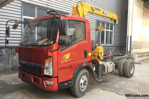 Sinotruk HOWO Hàn Jiàng 129 ch 4X2(6 roues) châssis camion plateau (marque XCMG) Extérieur (2) | 86Trucks