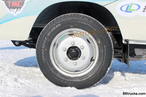 Foton Xiangling M1 1.2L 86 hp 4X2(6 wheels) Gasoline 3.05m semi-row flatbed micro truck (single rear tire) Chassis (3) | 86Trucks