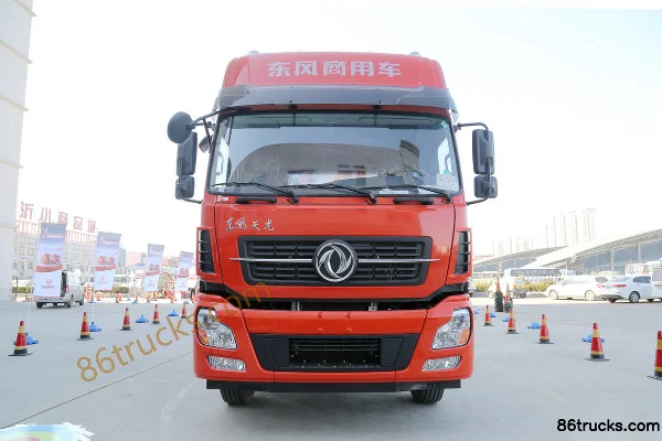 Dongfeng Commercial Vehicle Tianlong Heavy Truck 385hp 8X4(12 wheels) 9.6m Flatbed Truck Exterior (2) | 86Trucks