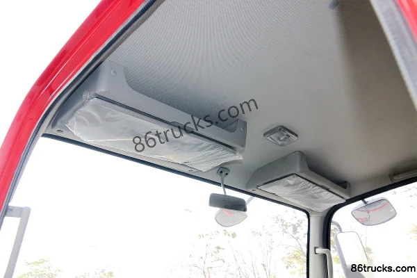 FAW Jiefang J6F 154hp 4X2(6 wheels) 4.21m Single Row Box Van Light Truck Cab (3) | 86Trucks