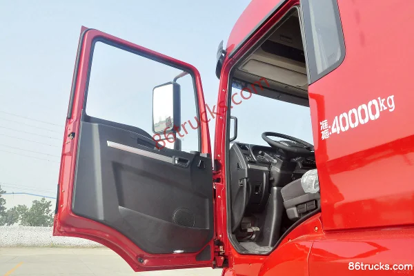 SHACMAN Delong New M3000 Lightweight Edition 460hp 6X4(10 wheels) LNG Tractor Truck (China VI) Cab (1) | 86Trucks
