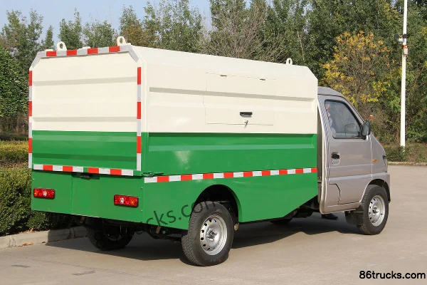 Kama W01 87 hp 4X2(6 wheels) Dump Garbage Truck Exterior (2) | 86Trucks