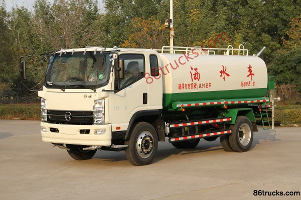 Kama Kaijie M6 129 hp 4X2(6 wheels) Water Sprinkler Truck Exterior (2) | 86Trucks