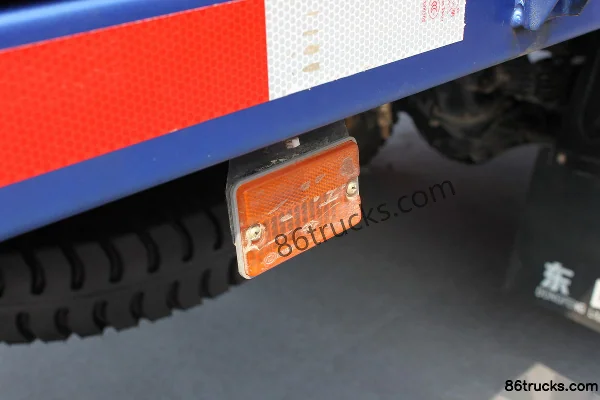 DongfengLiuqi Chenglong M3 camion moyen 160 ch 4X2(6 roues) camion porteur à grille 6,2 m Châssis (1) | 86Trucks