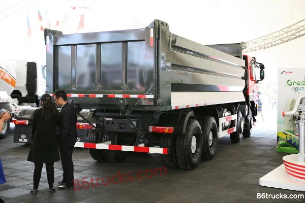 Hongyan Genlyon 340 hp 8X4(12 wheels) 8.2m Dump Truck Body (1) | 86Trucks