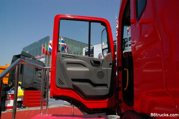 JAC Gallop K3 Series Heavy Truck 290 hp 6X4(10 wheels) 5.4m Dump Truck (Chassis) Cab (1) | 86Trucks