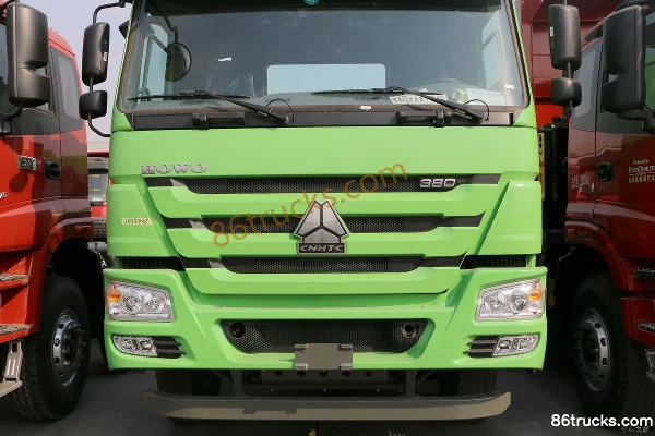 Sinotruk HOWO heavy truck 340hp 8X4(12 wheels) 6.5m dump truck (U-shaped bucket) Exterior (3) | 86Trucks