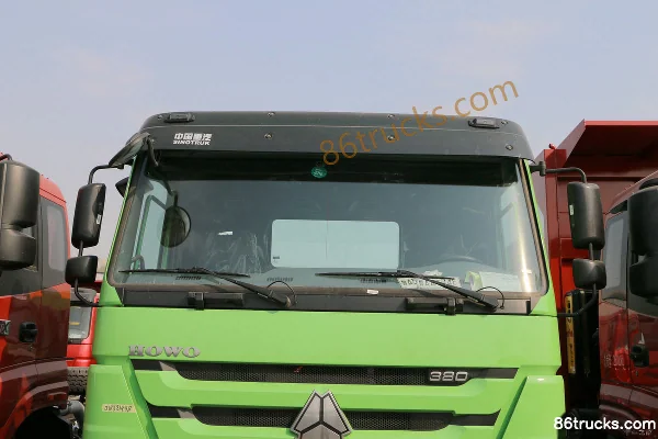 Sinotruk HOWO heavy truck 340hp 8X4(12 wheels) 6.5m dump truck (U-shaped bucket) Exterior (2) | 86Trucks