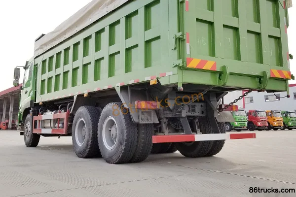 Sinotruk Wangpai W5G Heavy Truck 380 hp 6X4(10 wheels) 6.8m Dump Truck Cab (1) | 86Trucks
