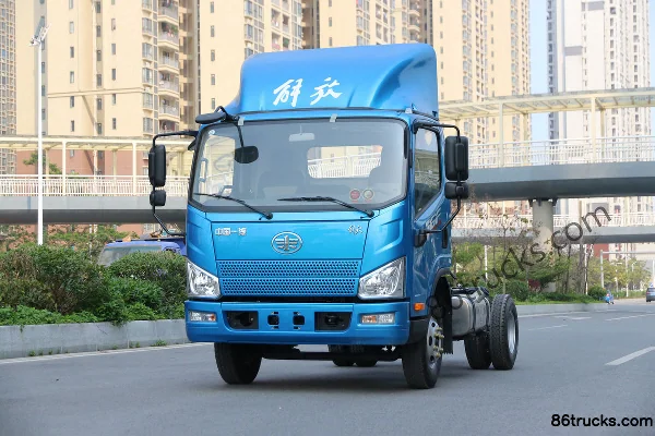 FAW Jiefang J6F 130hp 4X2(6 wheels) 4.21m single-row light truck chassis (6-speed) Exterior (3) | 86Trucks