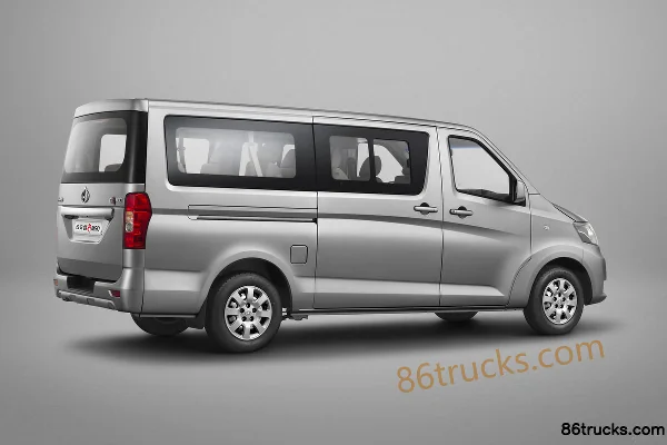 Changan Ruixing M90 2018 Comfort 150hp 1.5T Flat Roof Double Door Light Bus Exterior (3) | 86Trucks