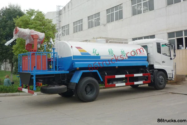 Dongfeng Commercial Vehicle Tianjin 180hp 4X2(6 wheels) Green Sprinkler Truck (Chengliwei Brand) Exterior (3) | 86Trucks