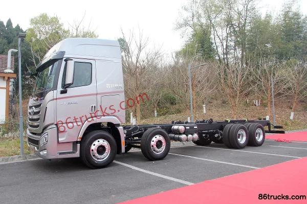 Hyundai Commercial Vehicle XCIENT Heavy Truck Lightweight 440hp 8X4(12 wheels) Cargo Truck Chassis Exterior (3) | 86Trucks