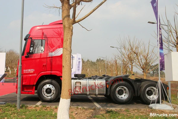 Hyundai Commercial Vehicle XCIENT Heavy Truck 2018 Model 480 hp 6X4(10 wheels) Tractor Truck Exterior (3) | 86Trucks