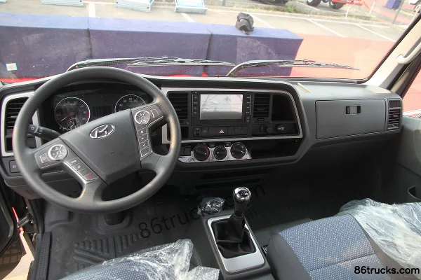 Hyundai Commercial Vehicle Shengtu H5 141hp 4X2(6 wheels) 4.12m Single Row Van Light Truck Cab (2) | 86Trucks
